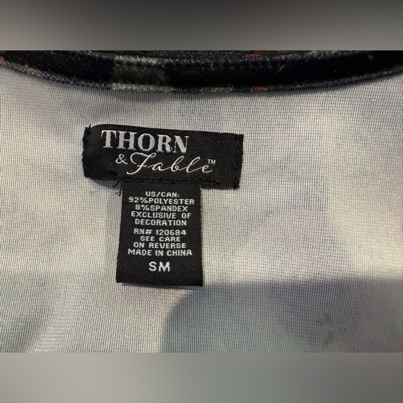 Thorn & Fable Rose Moth Velvet Bell Sleeve
Dress - Picture 7 of 7